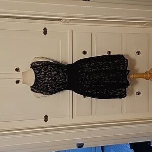 ***NWOT Anthropologie Raga Black & Champagne Lace A-Line Mini Dress***
